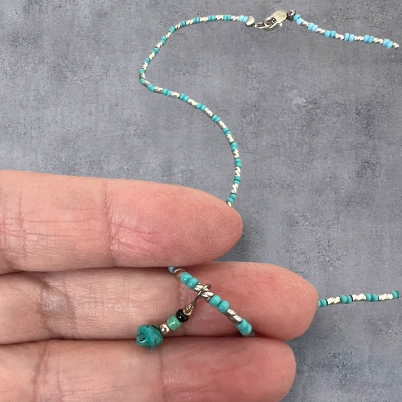 Turquoise & silver beaded 16.” Long necklace - Picture 2 of 4